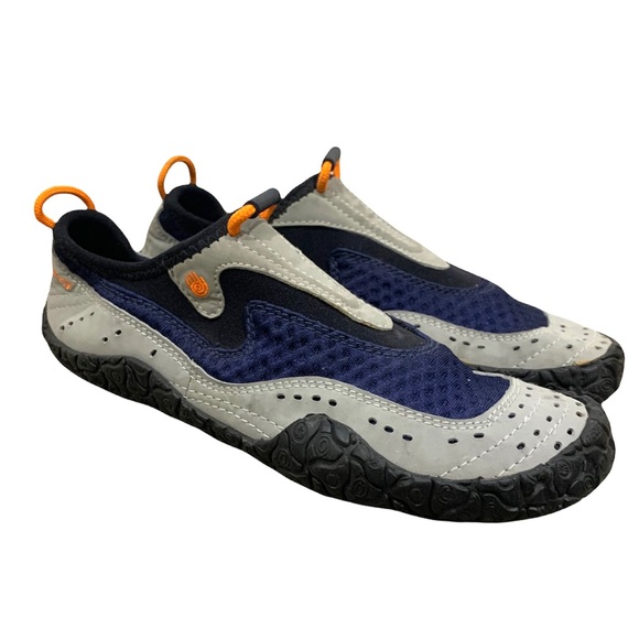 teva hiking water shoes